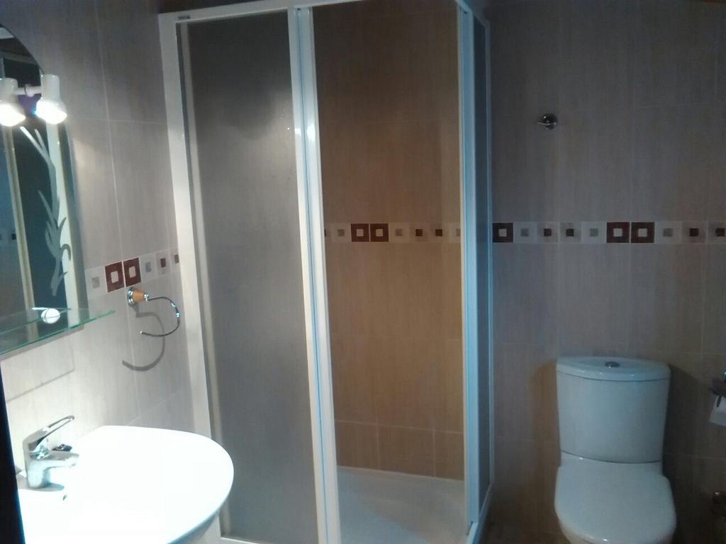 Apartamentos Turisticos Rosario Camarena de la Sierra Ruang foto
